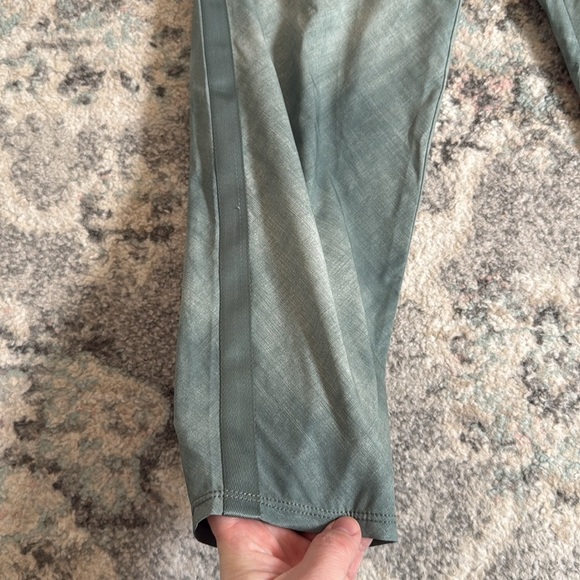 Athleta Nolita Slim Tapered Printed Crop Pants - Picture 3 of 11